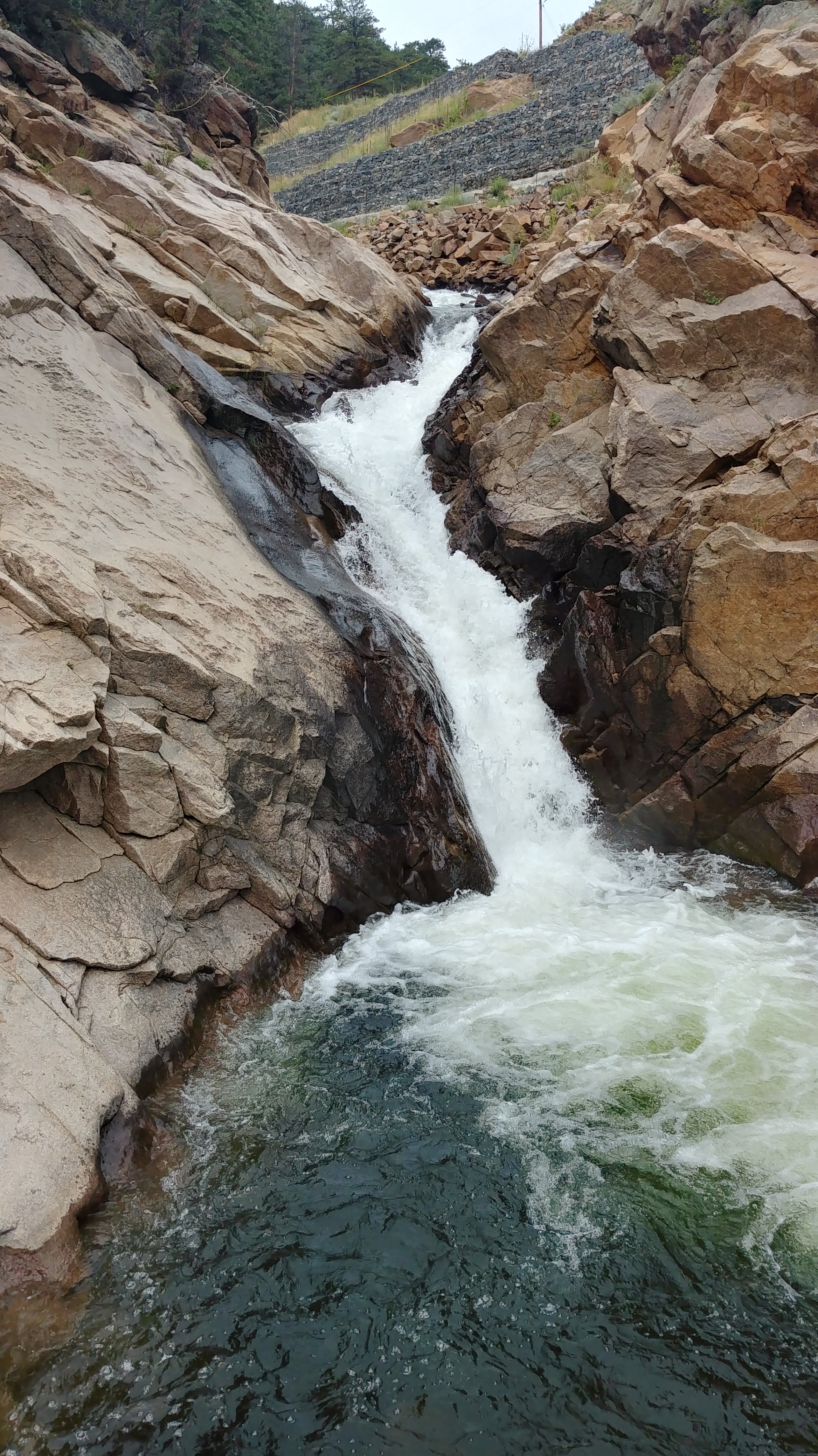 Hiking in Colorado: Button Rock Trail - Jen Dionne's Life Adventures